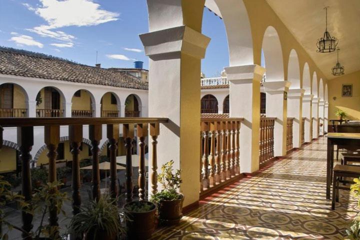 איאקוצ'ו Hotel Santa Rosa מראה חיצוני תמונה